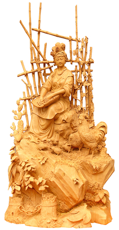 王啟瑞 以清刀木雕創(chuàng)新意，引領(lǐng)工藝美術(shù)設(shè)計新風(fēng)尚